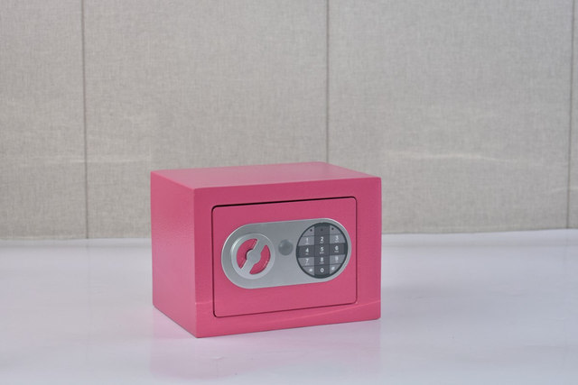 17 yc para la pared de metal doméstico de la casa segura